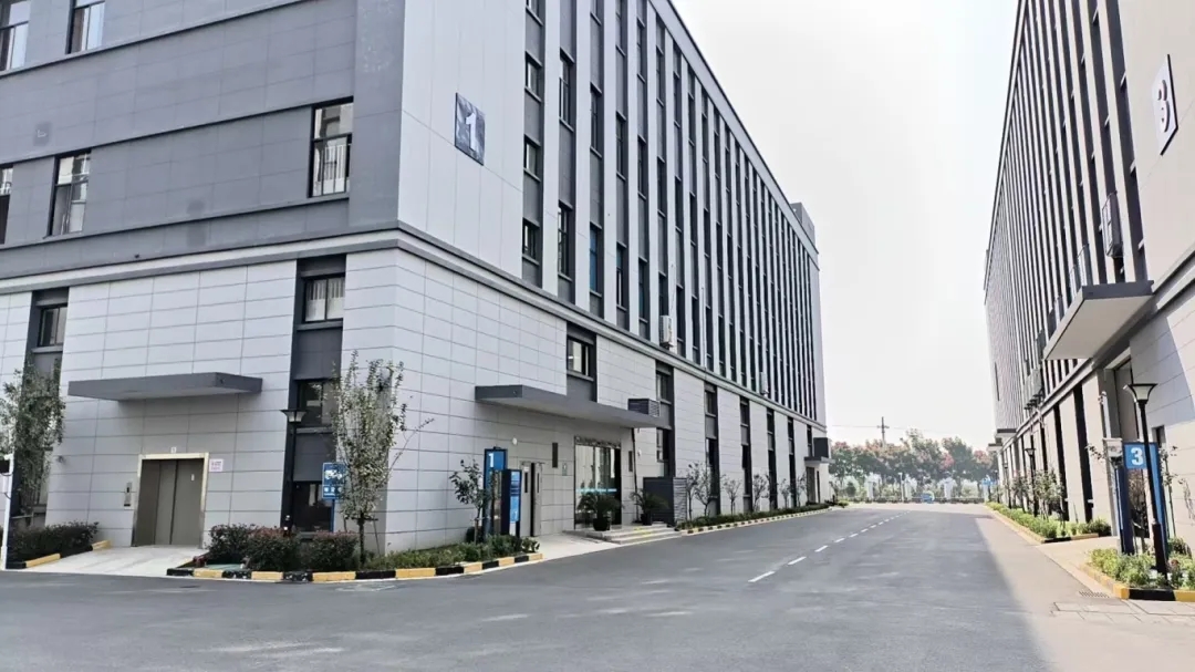 博瑞孚曼机械生产研发基地与核心技术团队